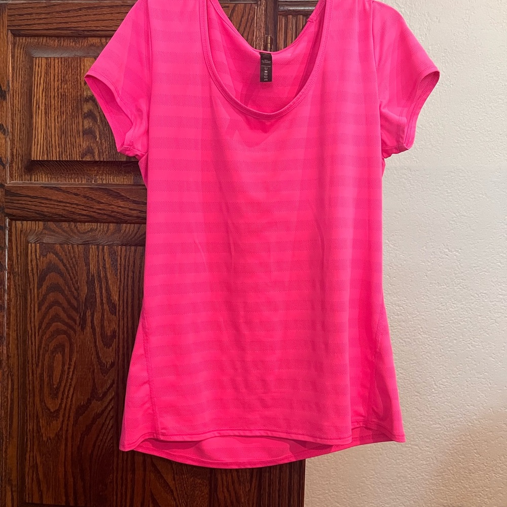 Workout shirt